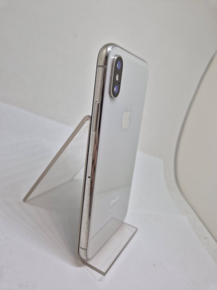 Apple iPhone X 64GB Silver - Obrázek 7