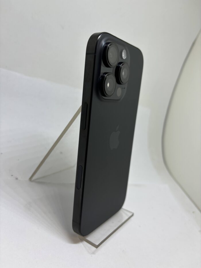 Apple iPhone 16 Pro 128GB Black Titanium eSIM - Obrázek 4