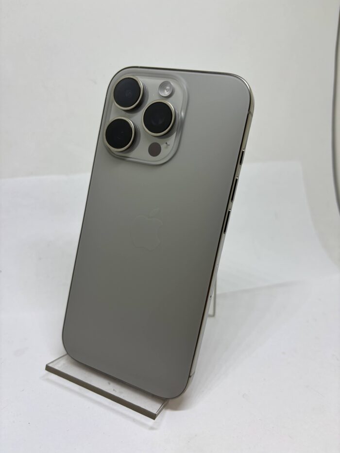 Apple iPhone 16 Pro 128GB Natural titanium - Obrázek 2