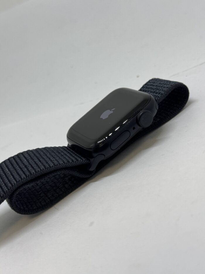 Apple Watch SE 2 (2024) 40mm - Obrázek 6