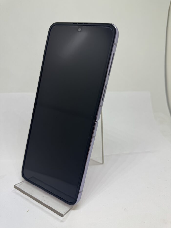 Samsung Galaxy Z Flip4 5G 8GB/256GB - Obrázek 3